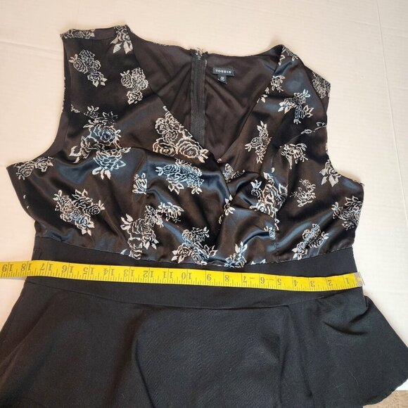 Torrid peplum dress sz 18 plus size women black faux wrap satin top no belt - Picture 11 of 13